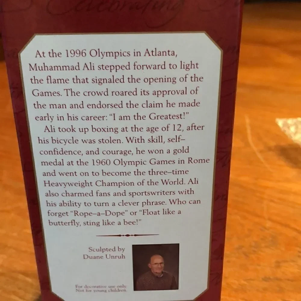 Hallmark Muhammad Ali ornament 1999‎